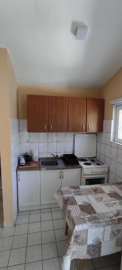 Apartmani Jovanovic Luštica Eksteriør bilde
