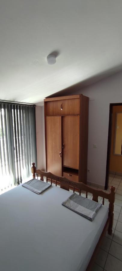 Apartmani Jovanovic Luštica Eksteriør bilde